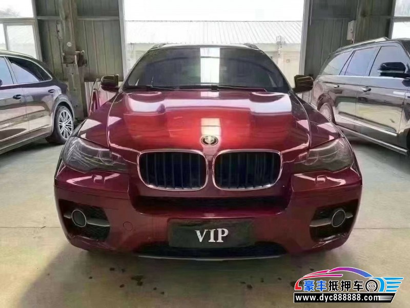 抵押车出售12年宝马X6轿车