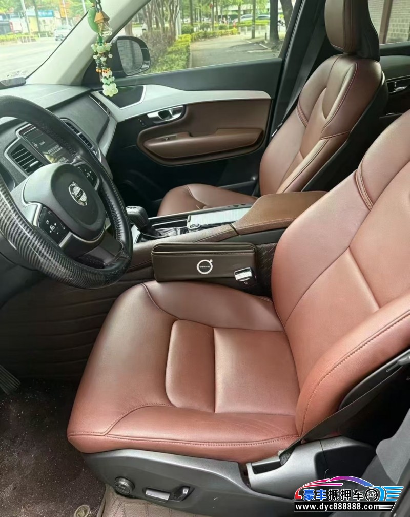 19年沃尔沃XC90轿车抵押车出售