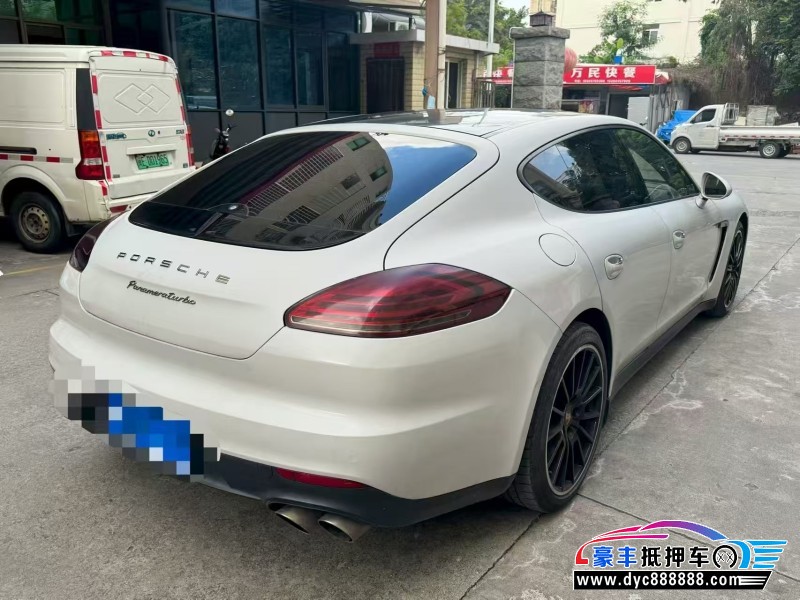 17年保时捷帕纳梅拉轿车抵押车出售