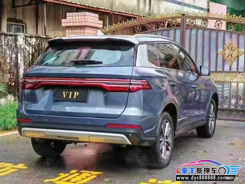 20年比亚迪宋轿车抵押车出售