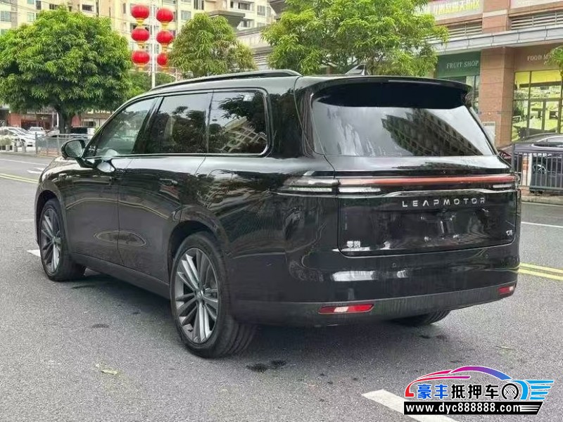 26年零跑C16轿车抵押车出售