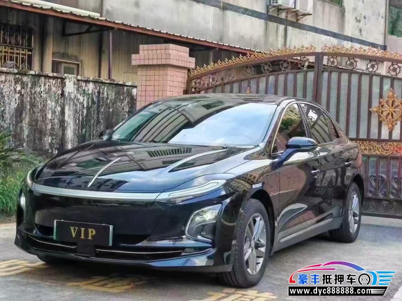 26年红旗EQM5轿车抵押车出售