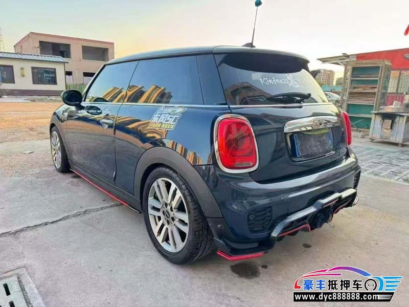 17年宝马MINI轿车抵押车出售