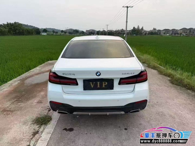 21年宝马5系轿车抵押车出售