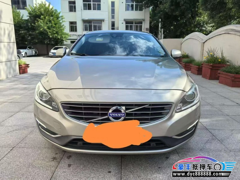 15年沃尔沃S60轿车抵押车出售