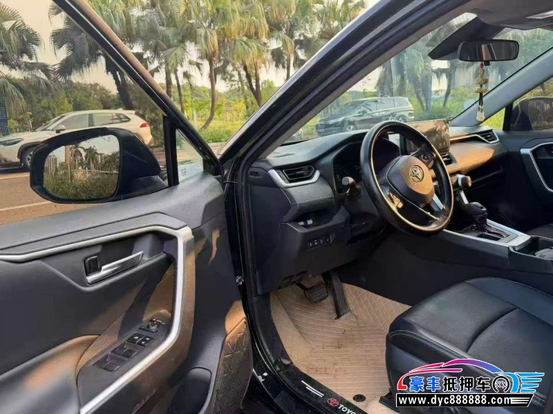 24年丰田RAV4轿车抵押车出售