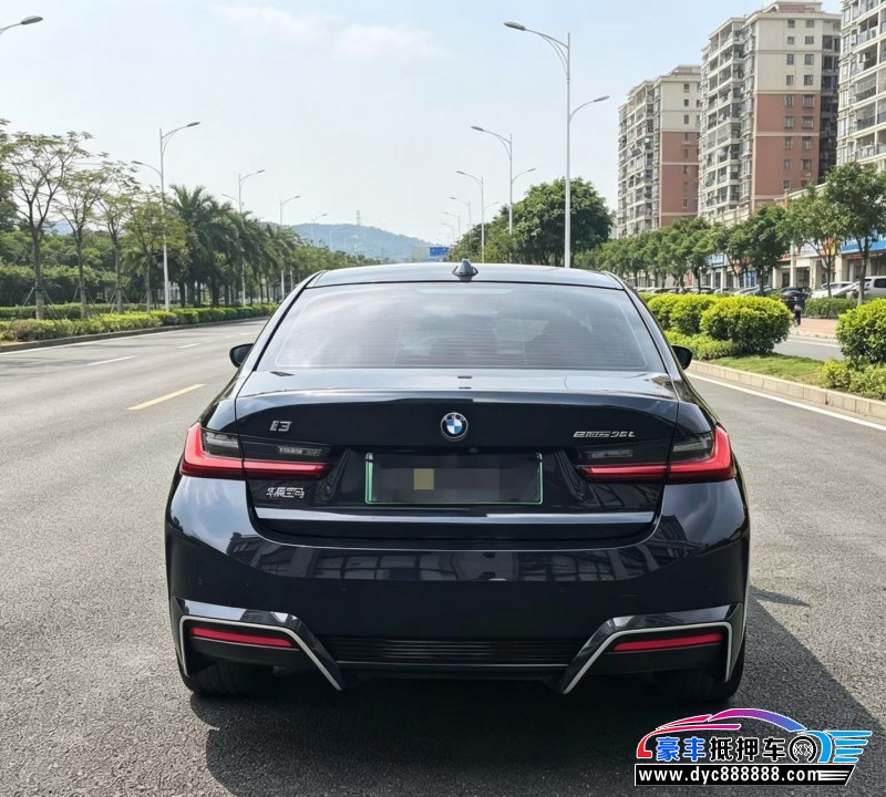 25年宝马i3轿车抵押车出售