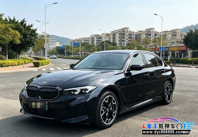 25年宝马i3轿车抵押车出售