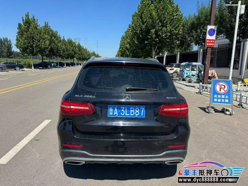 19年奔驰GLC轿车抵押车出售
