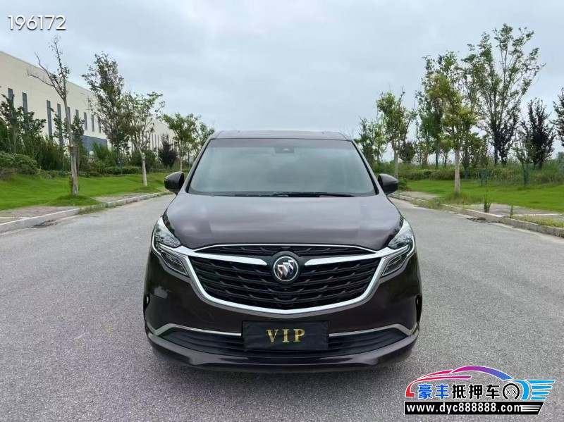 抵押车出售20年别克GL8轿车