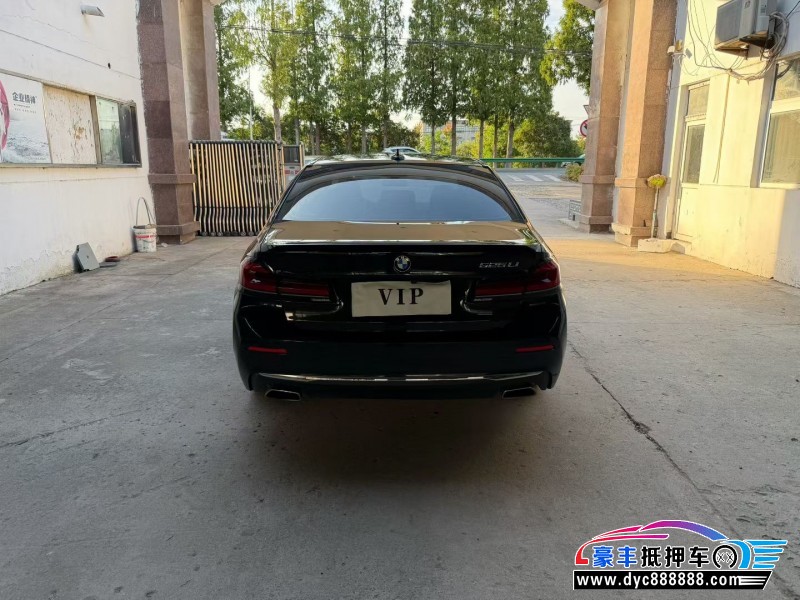 22年宝马5系轿车抵押车出售