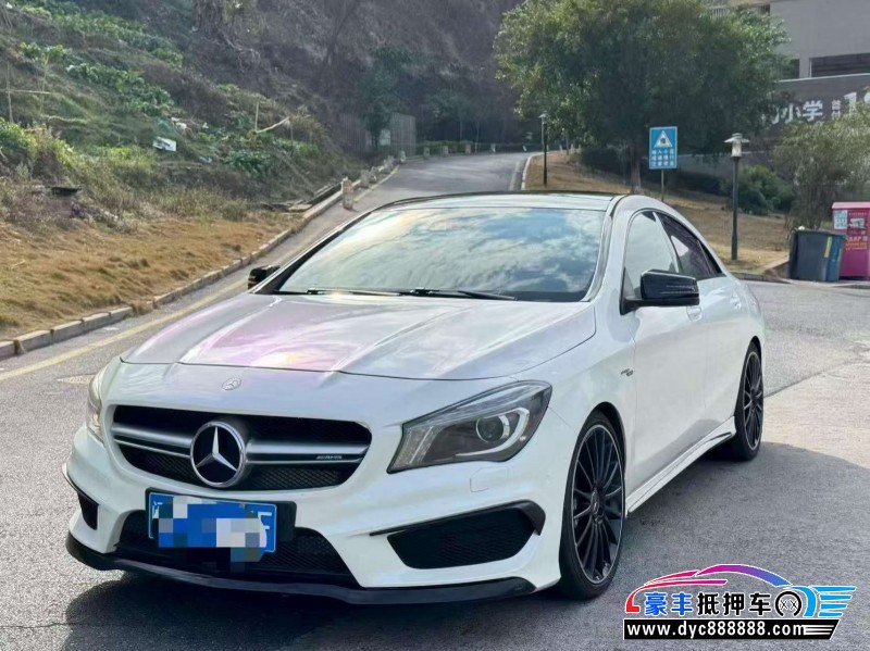 16年奔驰CLA轿车抵押车出售