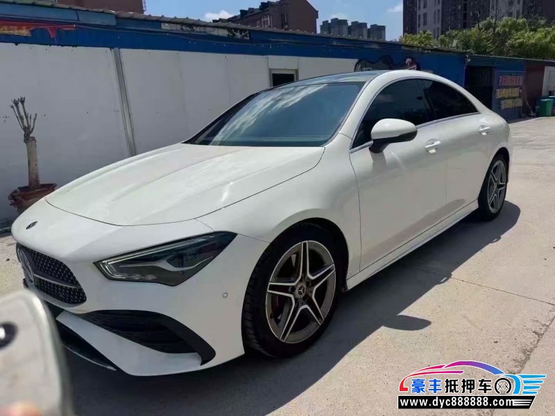 24年奔驰CLA轿车抵押车出售