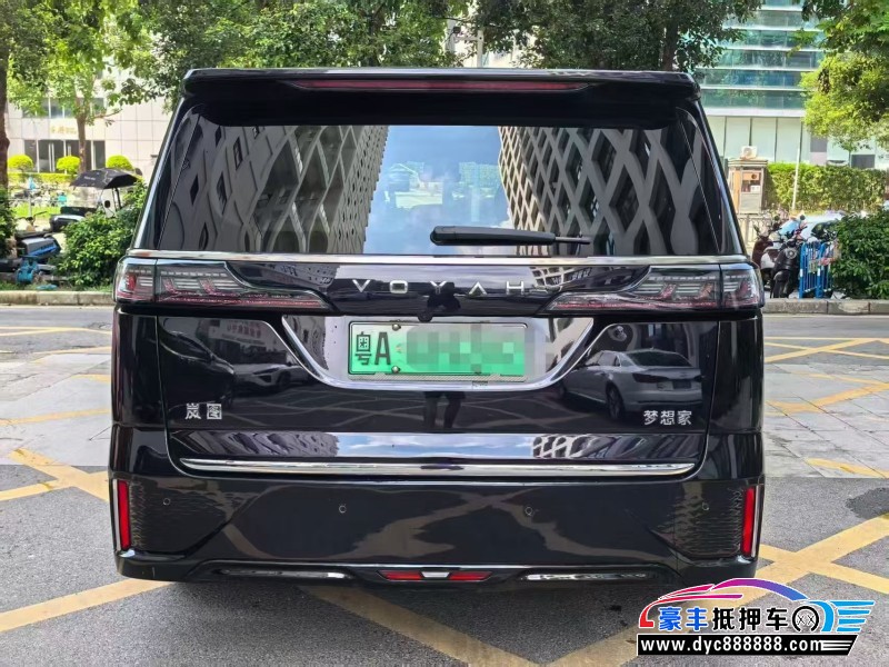 24年岚图梦想家轿车抵押车出售