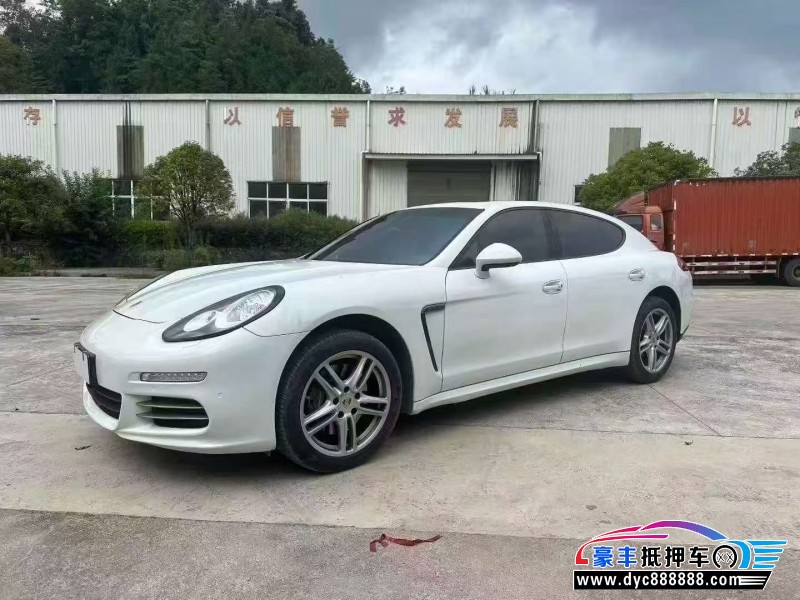 15年保时捷帕纳梅拉跑车抵押车出售