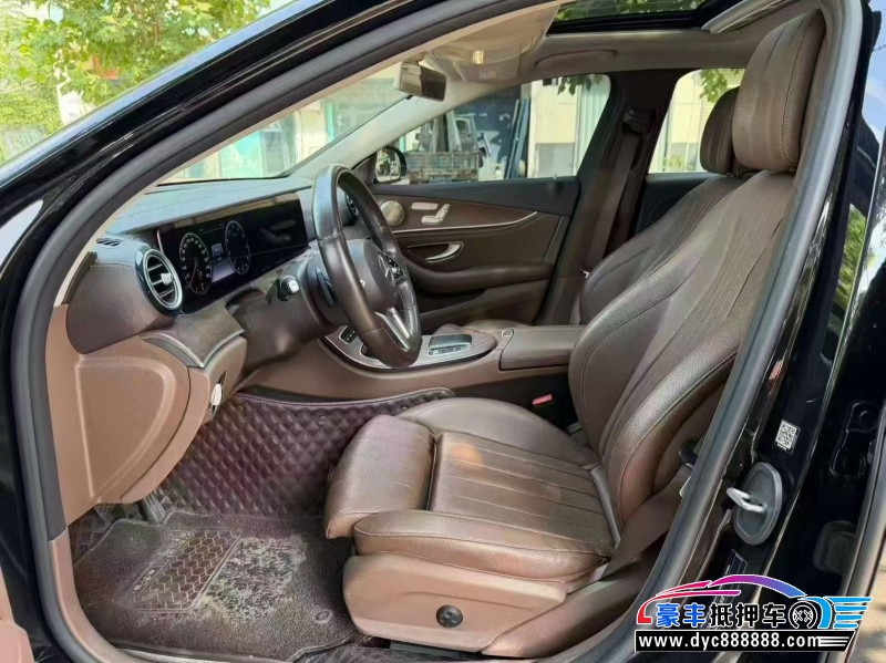 19年奔驰E轿车抵押车出售
