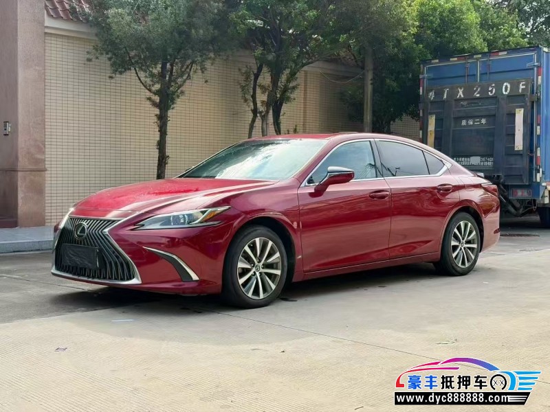 20年雷克萨斯ES轿车抵押车出售