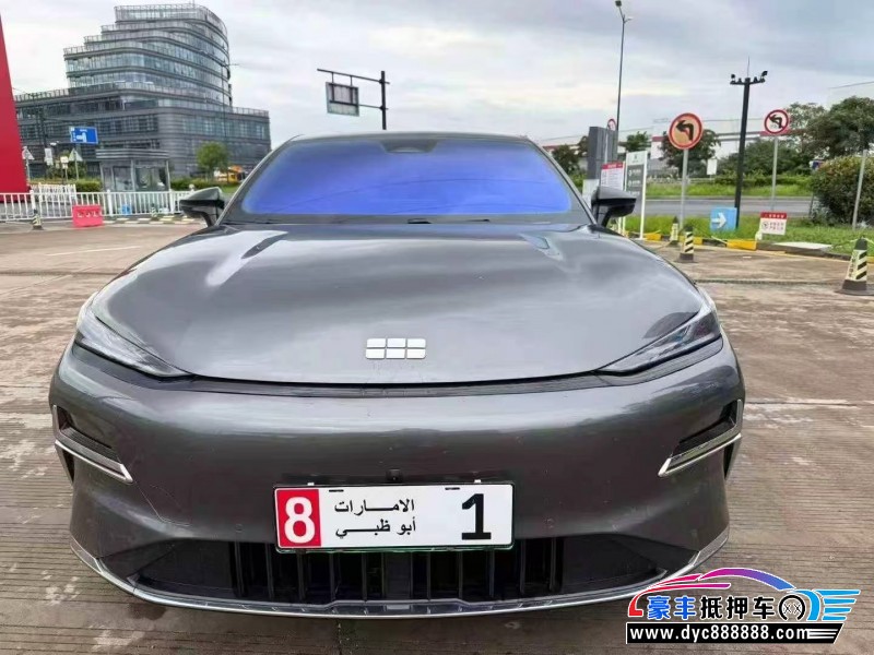 抵押车出售25年吉利银河轿车