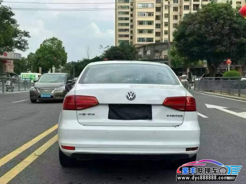 19年大众速腾轿车抵押车出售