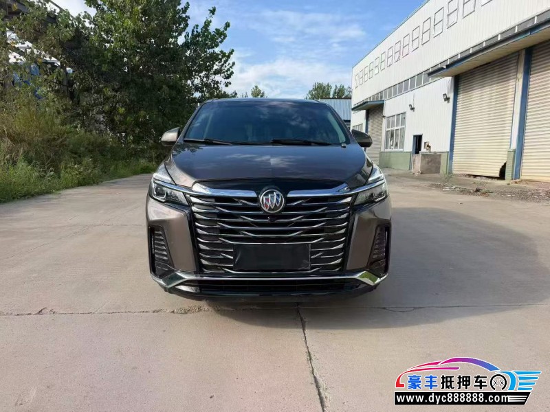 抵押车出售23年别克GL8轿车