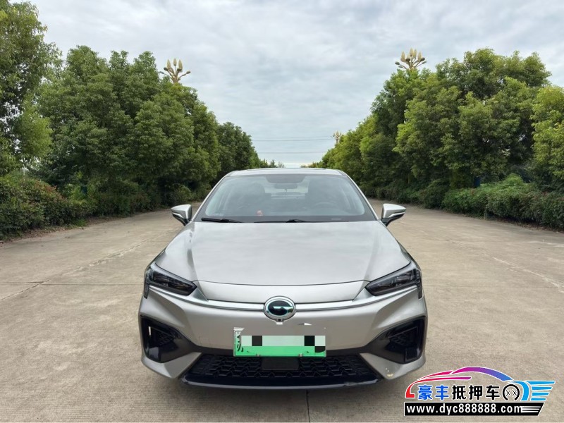抵押车出售24年埃安魅S580轿车