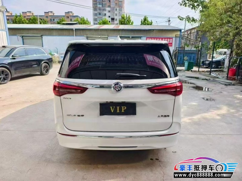 22年别克GL8轿车抵押车出售