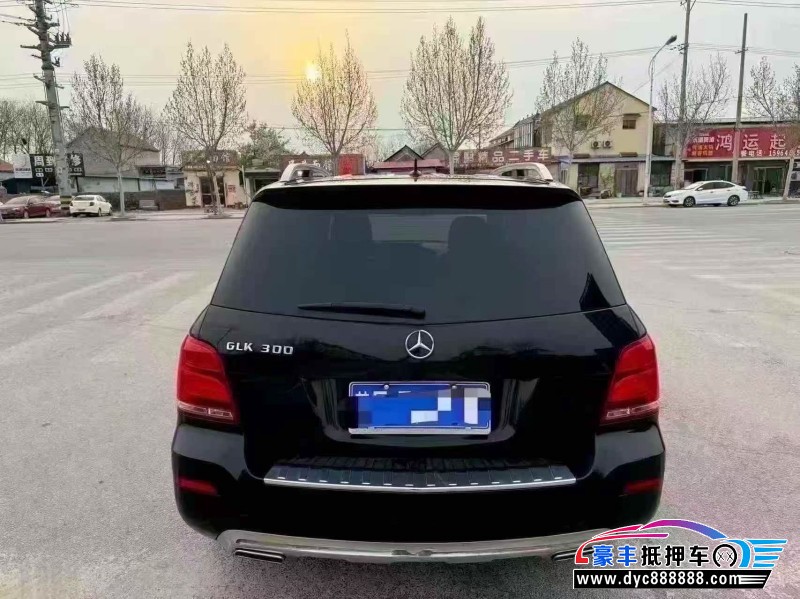 14年奔驰GLK轿车抵押车出售