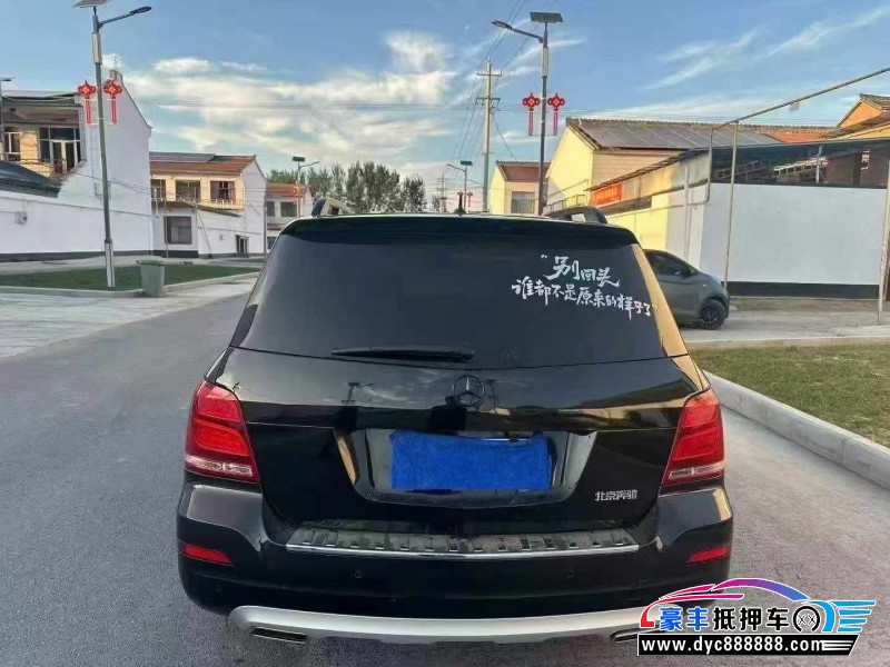 13年奔驰GLK轿车抵押车出售