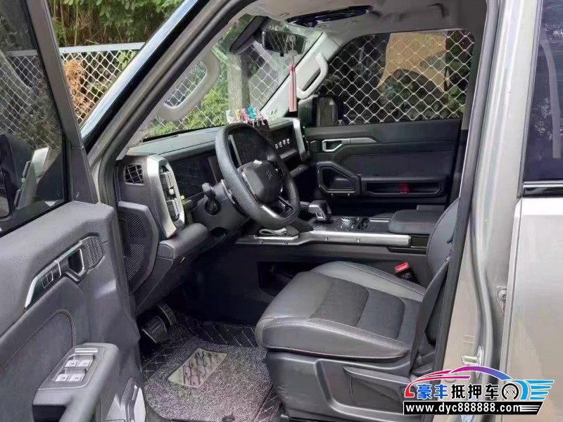 25年捷途旅行者轿车抵押车出售