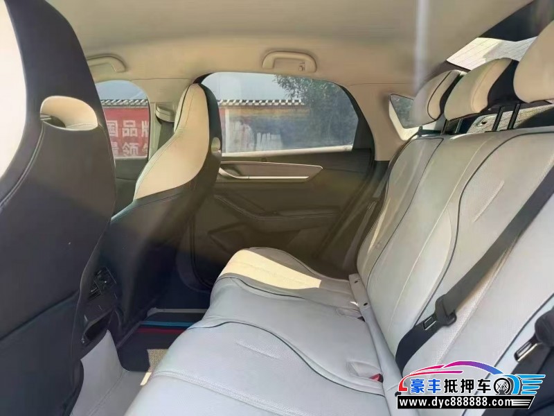 24年比亚迪驱逐舰轿车抵押车出售