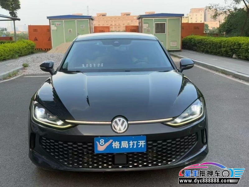 抵押车出售23年大众凌渡轿车