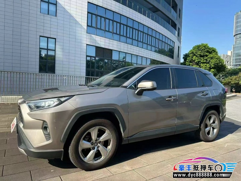 23年丰田RAV4轿车抵押车出售
