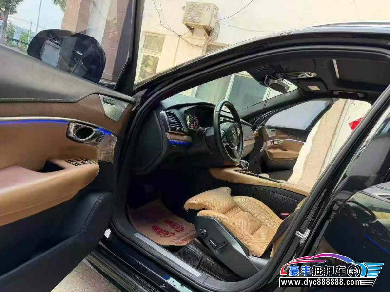 16年沃尔沃XC90轿车抵押车出售