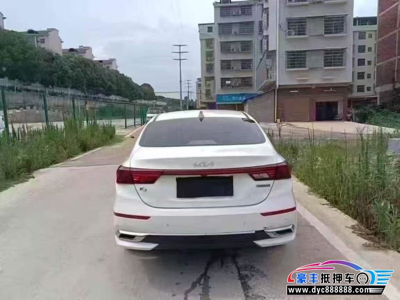 23年起亚K3轿车抵押车出售