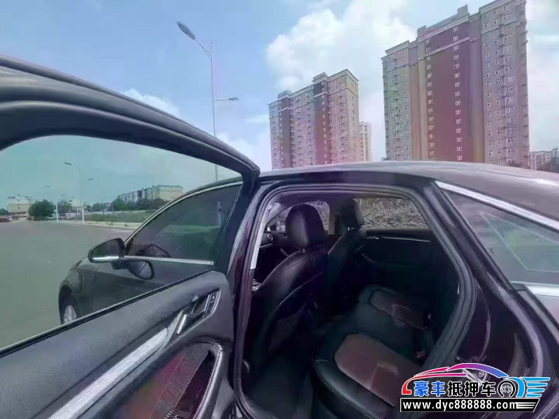 15年奥迪A3轿车抵押车出售