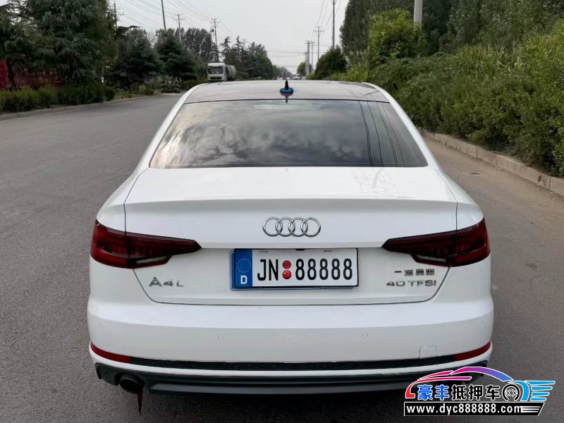 18年奥迪A4L轿车抵押车出售