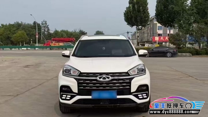 抵押车出售25年奇瑞瑞虎8轿车