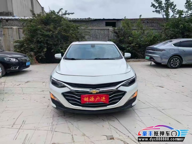 抵押车出售20年雪佛兰迈锐宝XL轿车