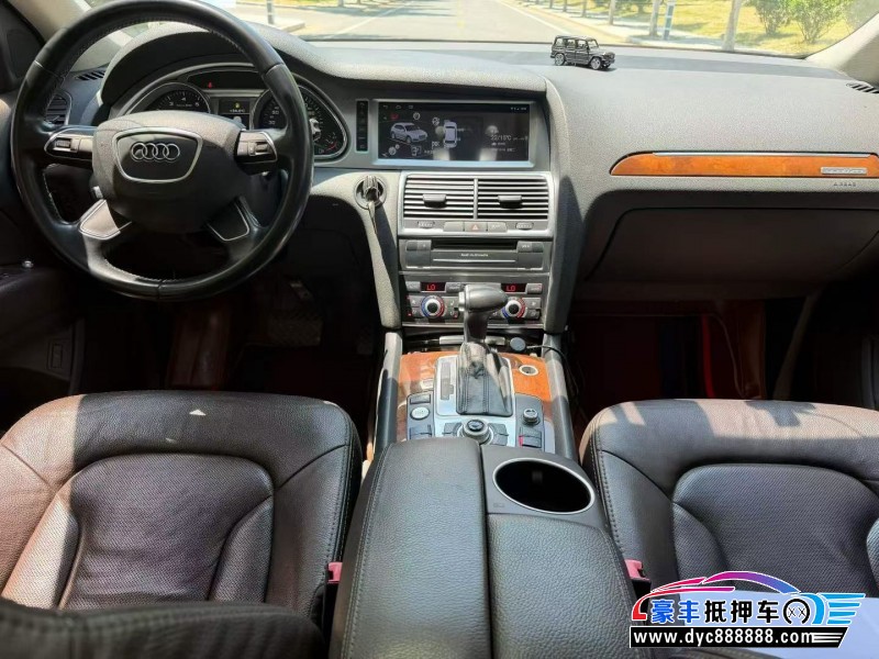 15年奥迪Q7SUV抵押车出售