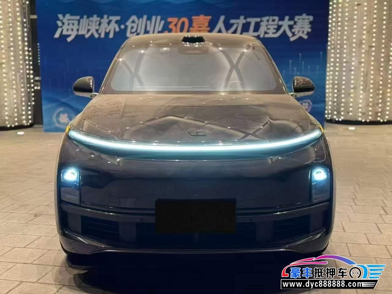 23年理想L9轿车抵押车出售