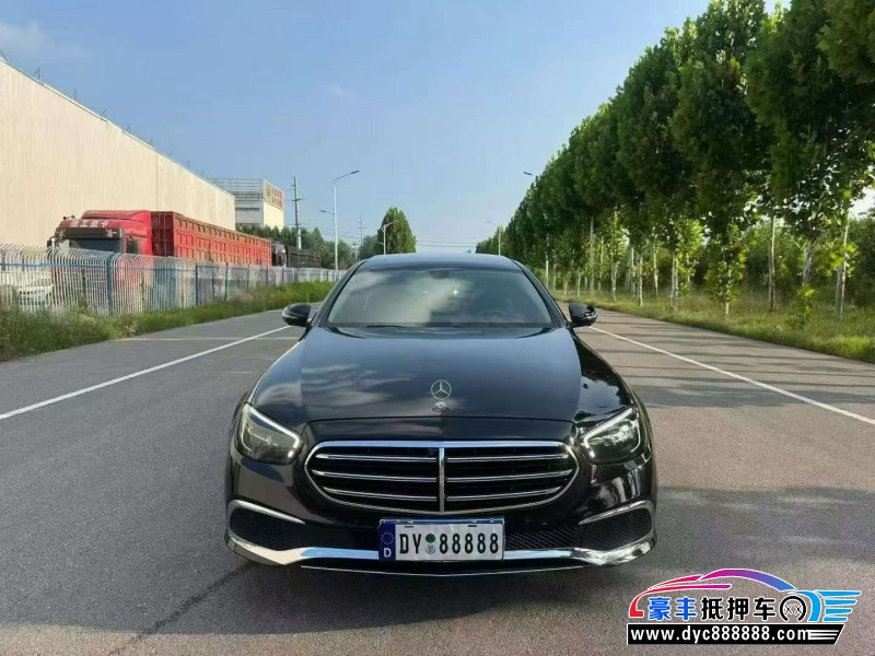 21年奔驰E轿车抵押车出售