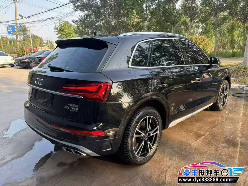 24年奥迪Q5轿车抵押车出售
