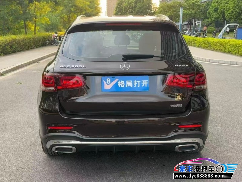 22年奔驰GLC轿车抵押车出售