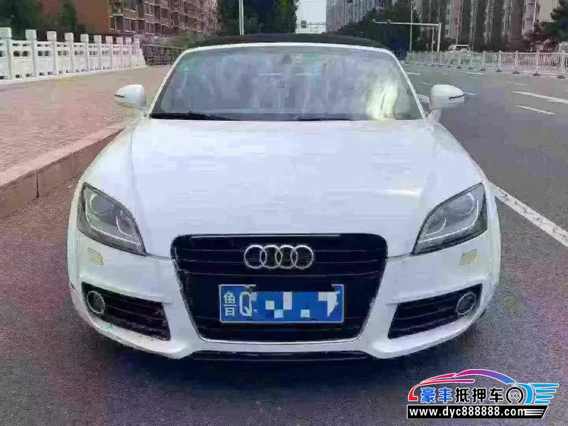 抵押车出售13年奥迪TT轿车