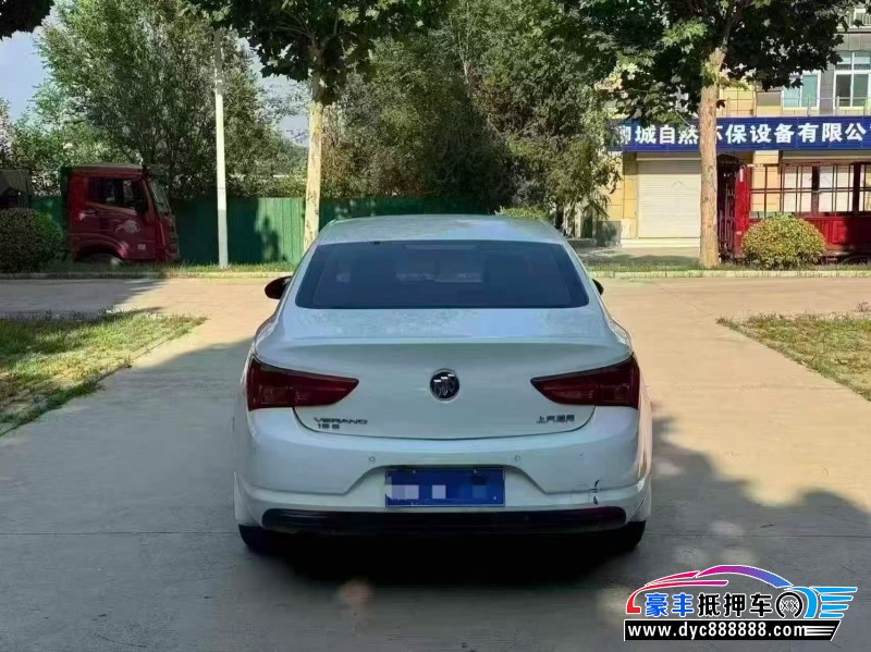 17年别克威朗轿车抵押车出售
