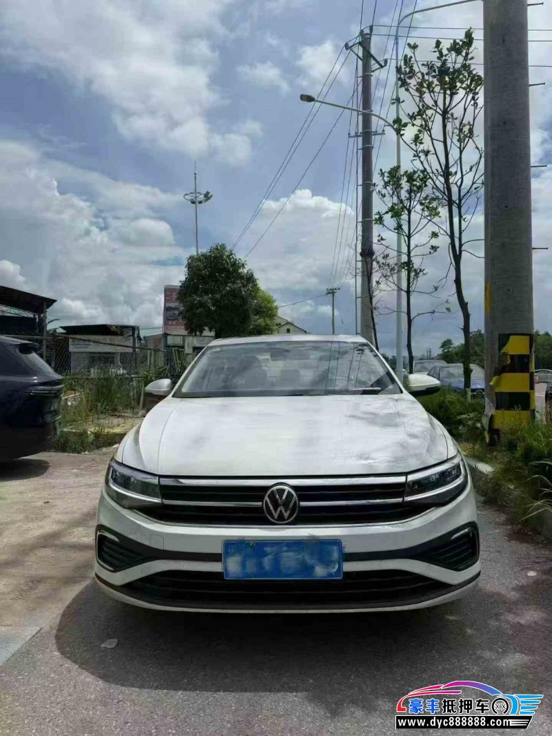 抵押车出售26年大众宝来轿车