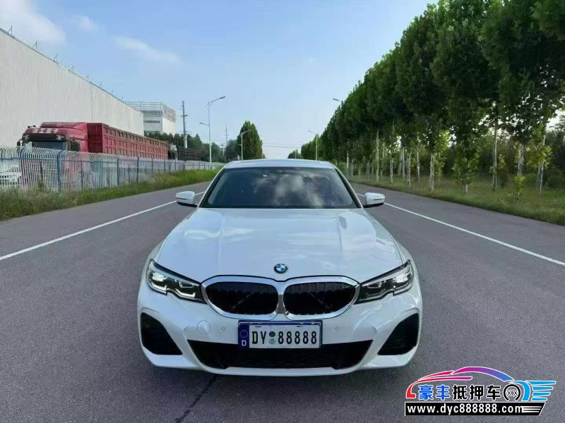 22年宝马3系轿车抵押车出售