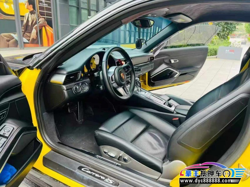 15年保时捷911轿车抵押车出售