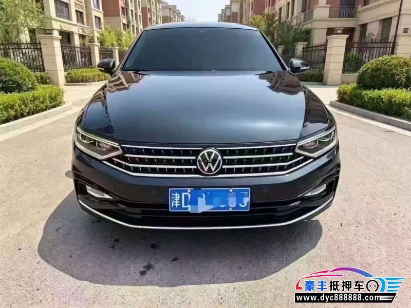 25年大众迈腾轿车抵押车出售