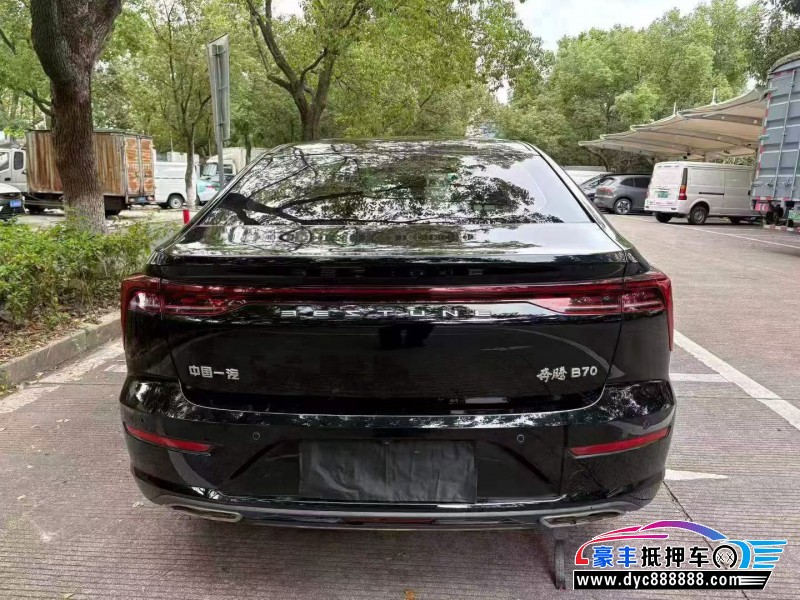 23年奔腾B70轿车抵押车出售
